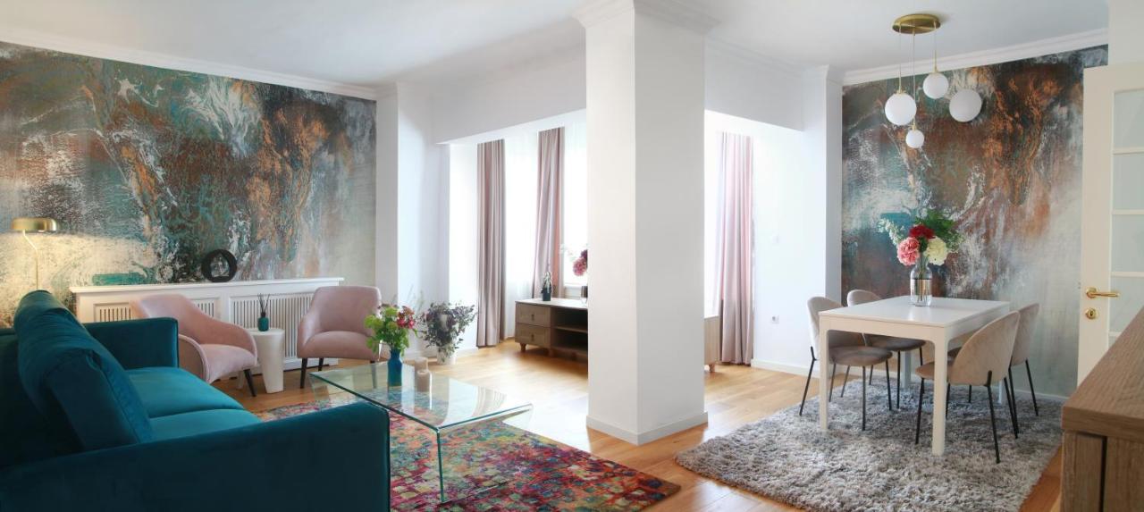 Premium Central Apartment Braşov Exterior foto