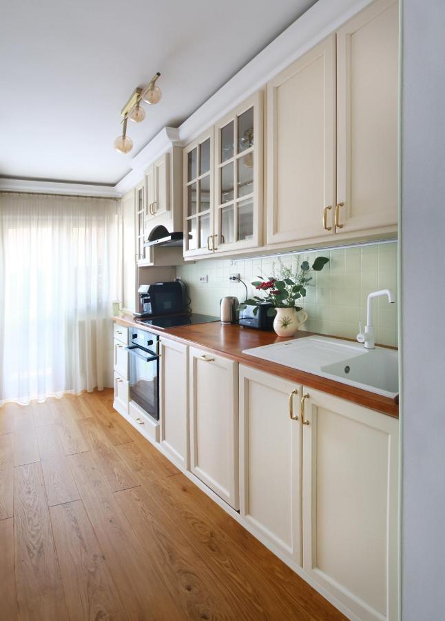 Premium Central Apartment Braşov Exterior foto